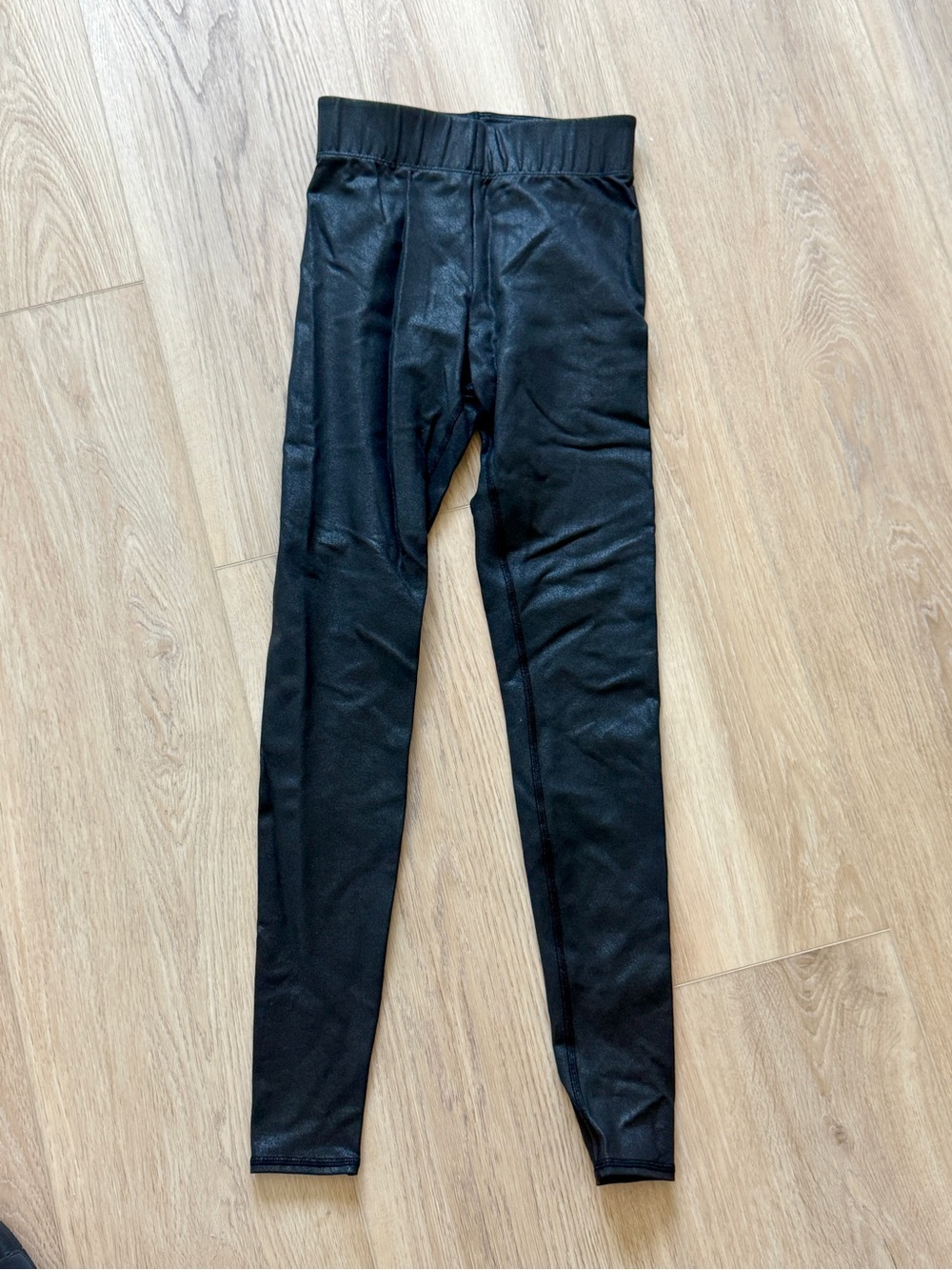 ALO Yoga Black Shimmery Leggings